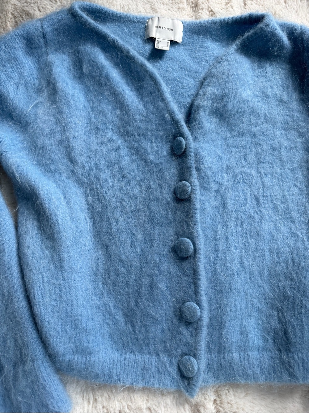 H&M Light Blue Fuzzy V-Neck Button Cardigan - Picture 2 of 4